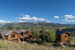 Telluride's Most Magnificent Views by AvantStay Breathtaking Views w Home Theatre